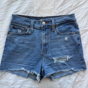 Stylish Blue Denim Women's Levi Shorts